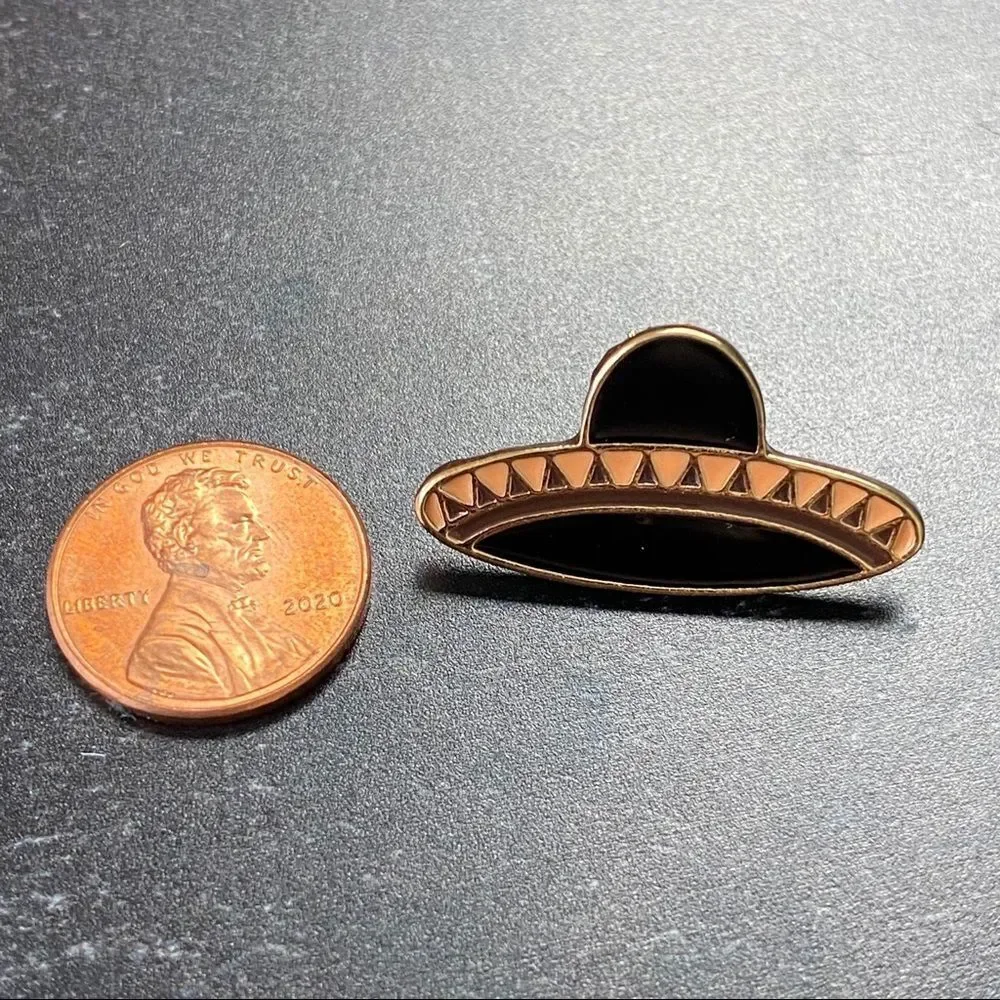 Mexican Sombrero Enamel Pin / Brooch Lapel